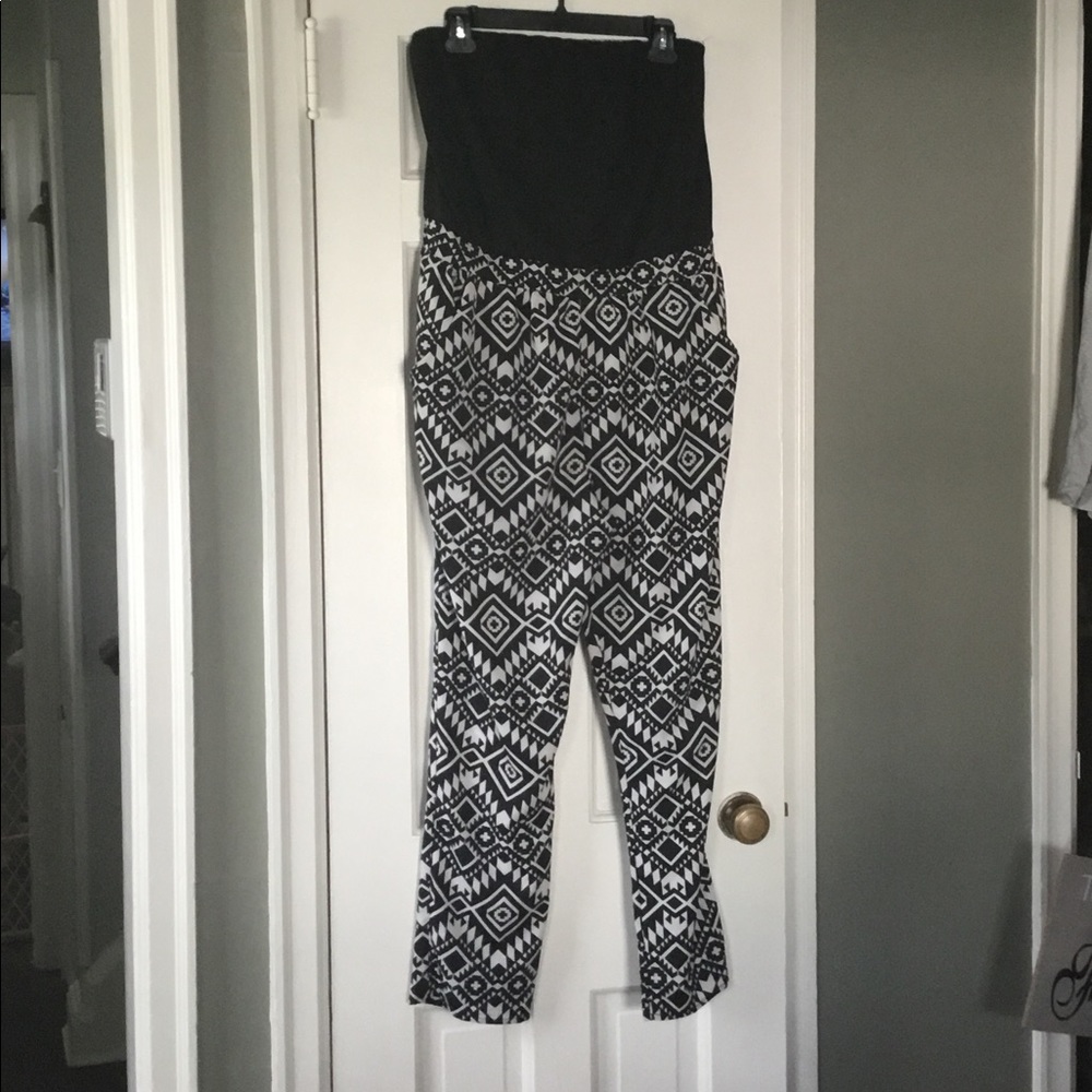 Xhilaration Black and White Jumpsuit with Pockets